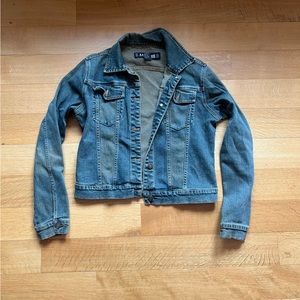 Juniors AC-3998 Distressed Jean Jacket XL